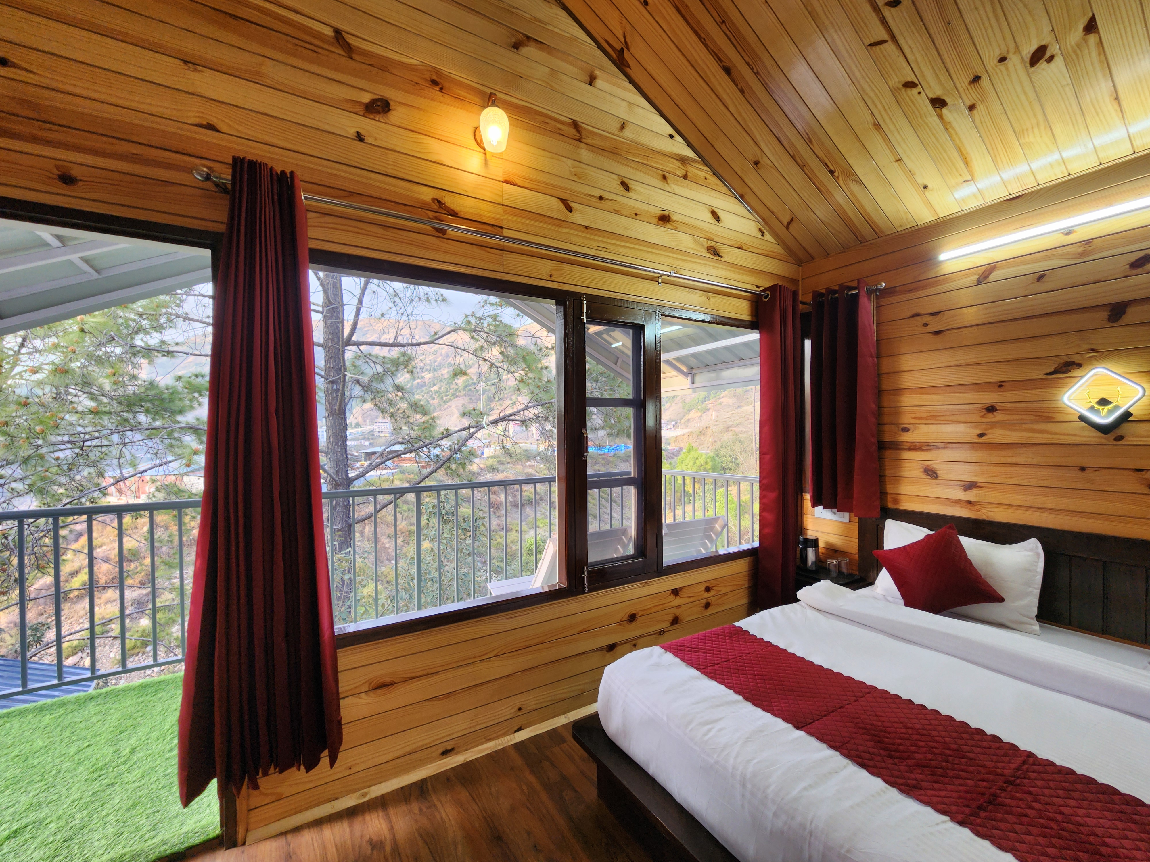 Luxurious Wooden Cottages